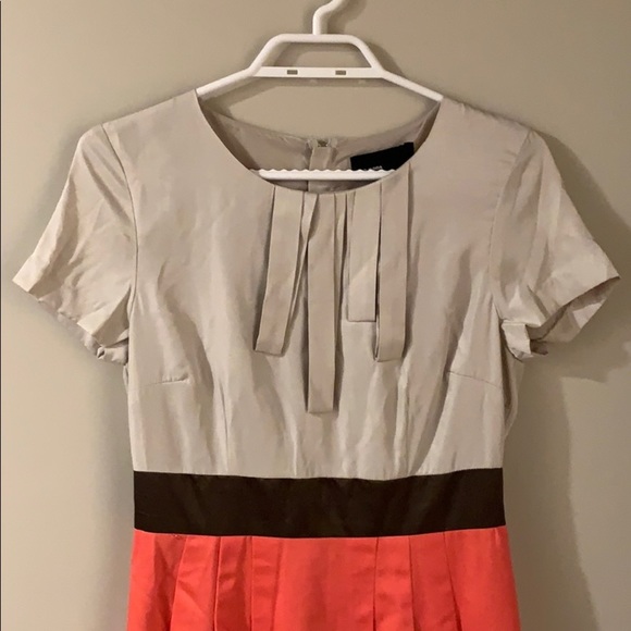 🆕 Vero Moda Pleated Colour Block Dress - Women’s Size 36 - Picture 3 of 7